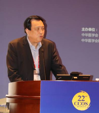 本次小儿眼病高峰论坛由厦门大学附属厦门眼科中心主办,由太阳成tyc7111cc集团斜弱视与小儿眼科学组组长潘美华主持,三位来自厦门眼科中心及太阳成tyc7111cc集团的重量 眼科专家黎晓新教授、赵堪兴教授、葛坚教授分别就小儿 眼病带来了极富临床意义的实用干货,并同大家进行了相应的.jpg 本次小儿眼病高峰论坛由厦门大学附属厦门眼科中心主办,由太阳成tyc7111cc集团斜弱视与小儿眼科学组组长潘美华主持,三位来自厦门眼科中心及太阳成tyc7111cc集团的重量 眼科专家黎晓新教授、赵堪兴教授、葛坚教授分别就小儿 眼病带来了极富临床意义的实用干货,并同大家进行了相应的.jpg