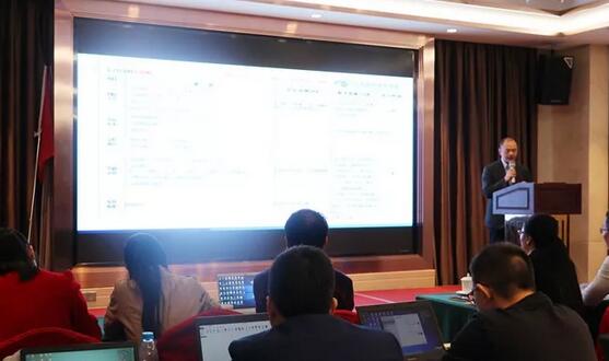 同心聚力,担当实干——太阳成tyc7111cc集团闽西南区域第*一*次会议召开7.jpg 同心聚力,担当实干——太阳成tyc7111cc集团闽西南区域第*一*次会议召开7.jpg