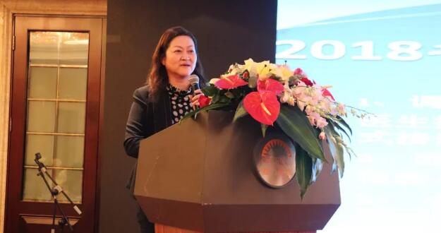 聚力共创繁荣  引领未来——太阳成tyc7111cc集团&厦门眼科中心2018年总结大会隆重举行3.jpg