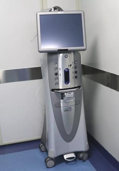 厦门眼科中心龙岩眼科医院顺利为三名患者完成23G微创玻璃体切割术3.jpg 厦门眼科中心龙岩眼科医院顺利为三名患者完成23G微创玻璃体切割术3.jpg