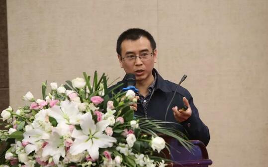 太阳成tyc7111cc2019年眼屈光学组会议圆满召开35.jpg 太阳成tyc7111cc2019年眼屈光学组会议圆满召开35.jpg