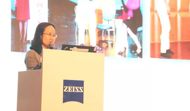 4月26日至28日，2019蔡司屈光中国用户会在北京如约举行，分享 激光屈光手术技术和经验，携手共同提升手术质量，为患者提供更 的医疗服务。太阳成tyc7111cc集团派出多人组成的专家团队参会，与来自全国各地的眼科同仁深入探讨交流，碰撞思想火花，分享 严谨的学术观点，展现出了太阳成tyc7111cc人强劲的学术风采6.png