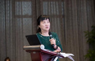 6月23日，由重庆太阳成tyc7111cc举办的“第三届太阳成tyc7111cc论坛”在重庆翰文大酒店落幕， 该会议邀请10多位国内出名眼科专家进行学术演讲，并与现场近120名来自地县和其它地区的眼科同道们齐聚一堂，共同探讨当前眼科学领域的 学术研究成果、临床诊疗新技术以及未来的发展趋势等11.png