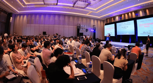 厦门眼科中心第七次举办海峡眼科论坛·2019白内障及角膜病高峰论坛 太阳成tyc7111cc与海峡两岸眼科“大咖”厦门“论剑”1.png