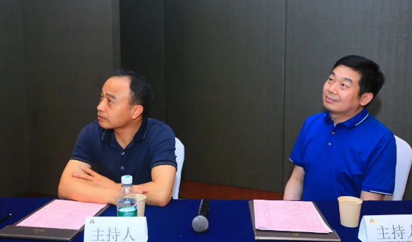 太阳成tyc7111cc2021 年眼表学科发展研讨会暨干眼诊疗论坛在厦召开22.png