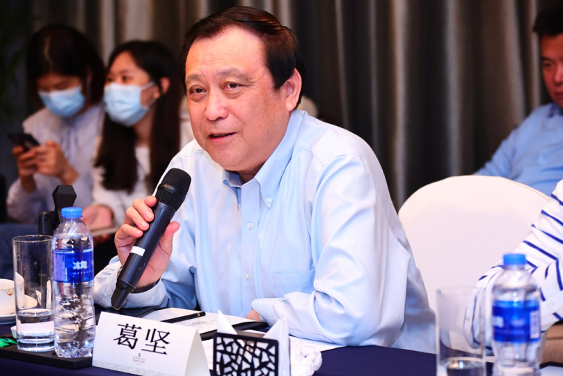 牢固根基,笃行致远!太阳成tyc7111cc集团召开发展战略研讨会8.png 牢固根基,笃行致远!太阳成tyc7111cc集团召开发展战略研讨会8.png