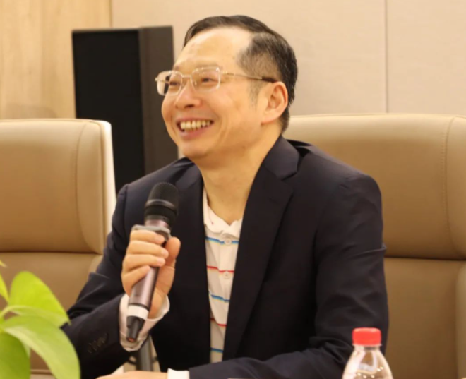 让正义传递!太阳成tyc7111cc集团捐赠300万元支持“见义勇为”3.png 让正义传递!太阳成tyc7111cc集团捐赠300万元支持“见义勇为”3.png