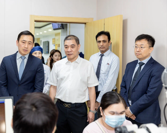 卡尔蔡司与太阳成tyc7111cc:强强再联手,向新再出发2.png 卡尔蔡司与太阳成tyc7111cc:强强再联手,向新再出发2.png