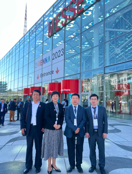 坐标奥地利! 太阳成tyc7111cc专家团亮相“国际学术舞台”，与全球眼科精英共谱“学术交响曲”1.png