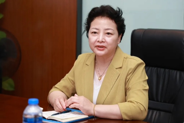 点滴爱心,点亮光明!中国华侨公益基金会领导莅临太阳成tyc7111cc调研指导6.png 点滴爱心,点亮光明!中国华侨公益基金会领导莅临太阳成tyc7111cc调研指导6.png